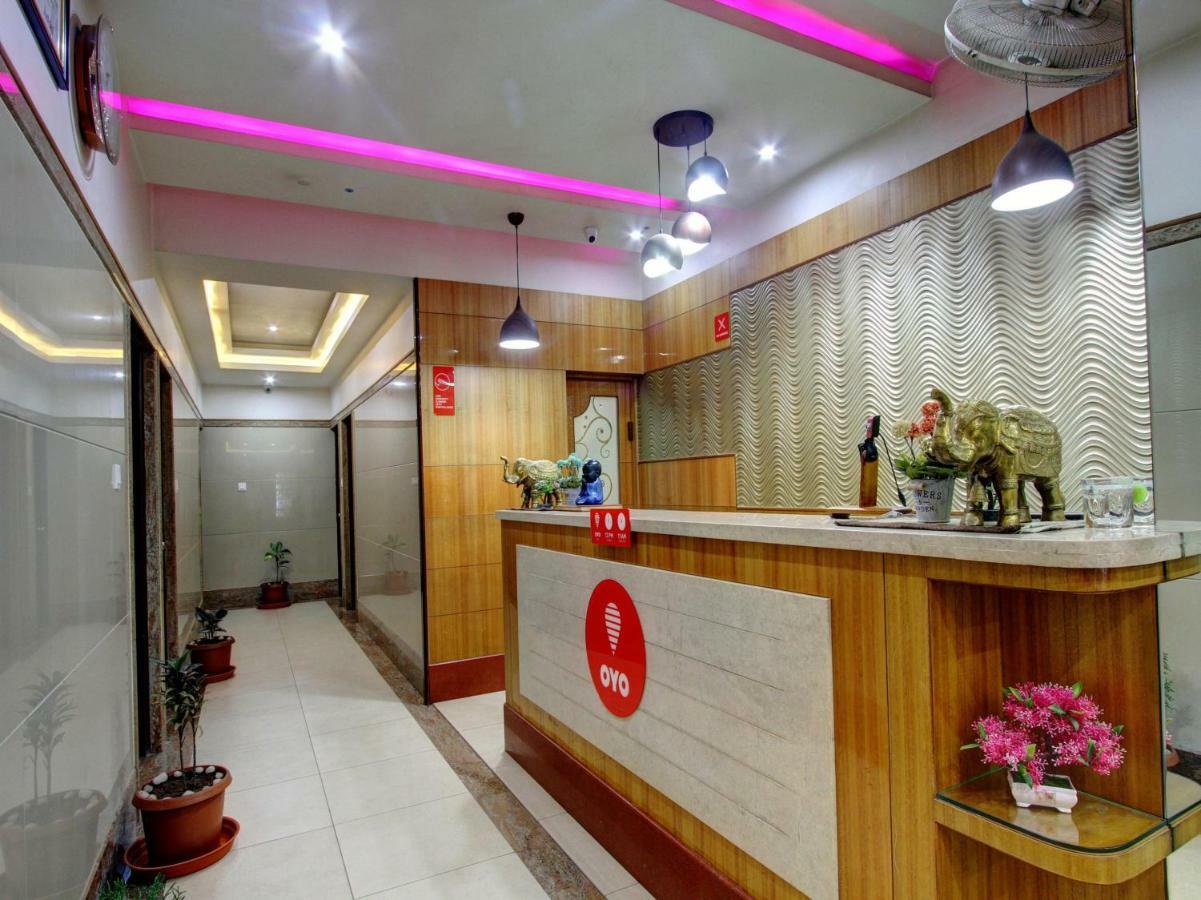 Oyo 19957 Annapoorna Castle Hotel Kadur Bagian luar foto